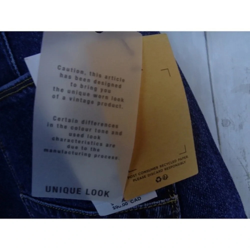 QuickSilver Hopeful Land High Waisted‎ Wide Leg Cropped Jeans Button Fly Size 28